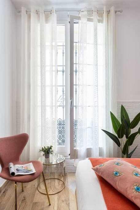 Monkeys Apartments 7Revueltas Deluxe Seville Ngoại thất bức ảnh