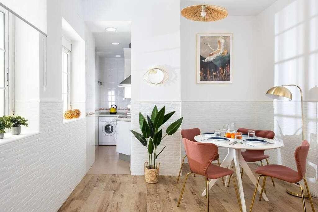 Monkeys Apartments 7Revueltas Deluxe Seville Ngoại thất bức ảnh