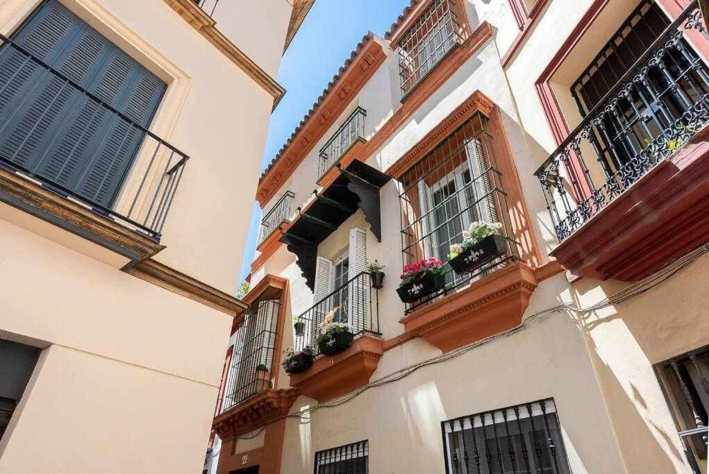 Monkeys Apartments 7Revueltas Deluxe Seville Ngoại thất bức ảnh